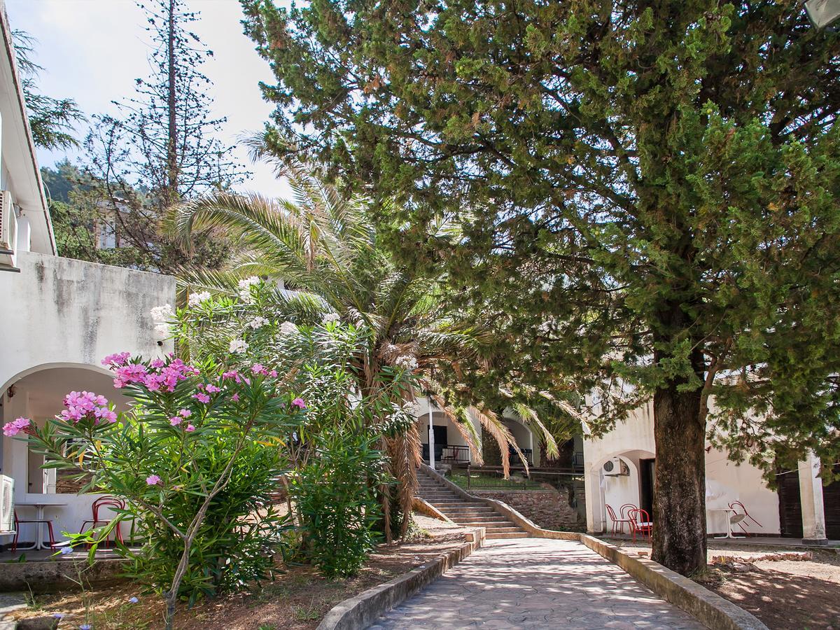 Holiday Park Vile Park Μπούντβα Εξωτερικό φωτογραφία