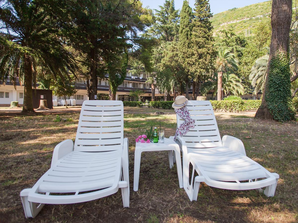 Holiday Park Vile Park Μπούντβα Εξωτερικό φωτογραφία