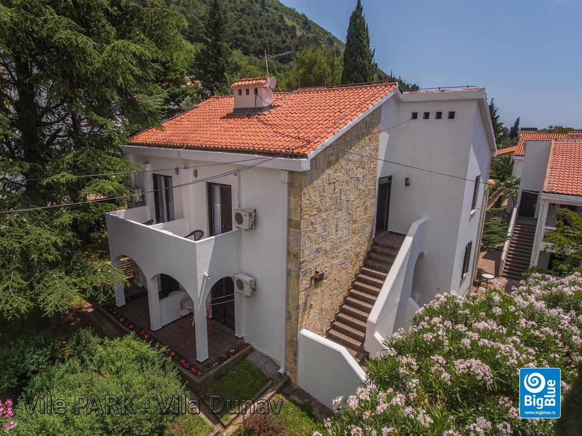 Holiday Park Vile Park Μπούντβα Εξωτερικό φωτογραφία