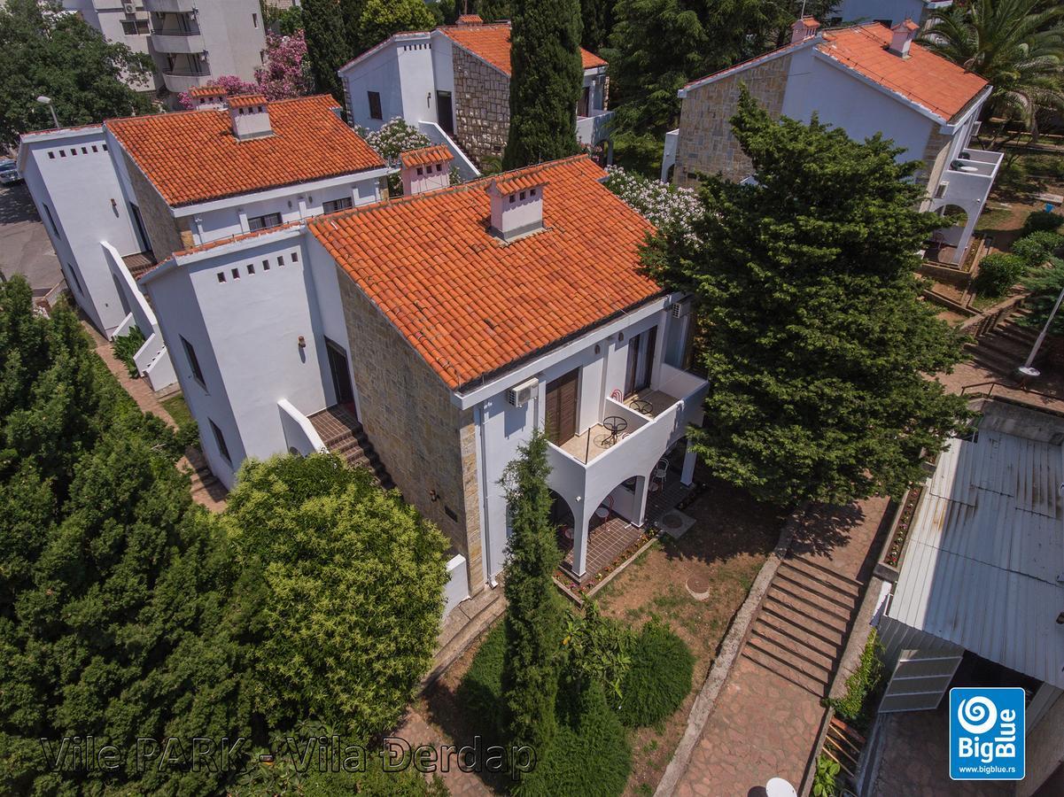 Holiday Park Vile Park Μπούντβα Εξωτερικό φωτογραφία