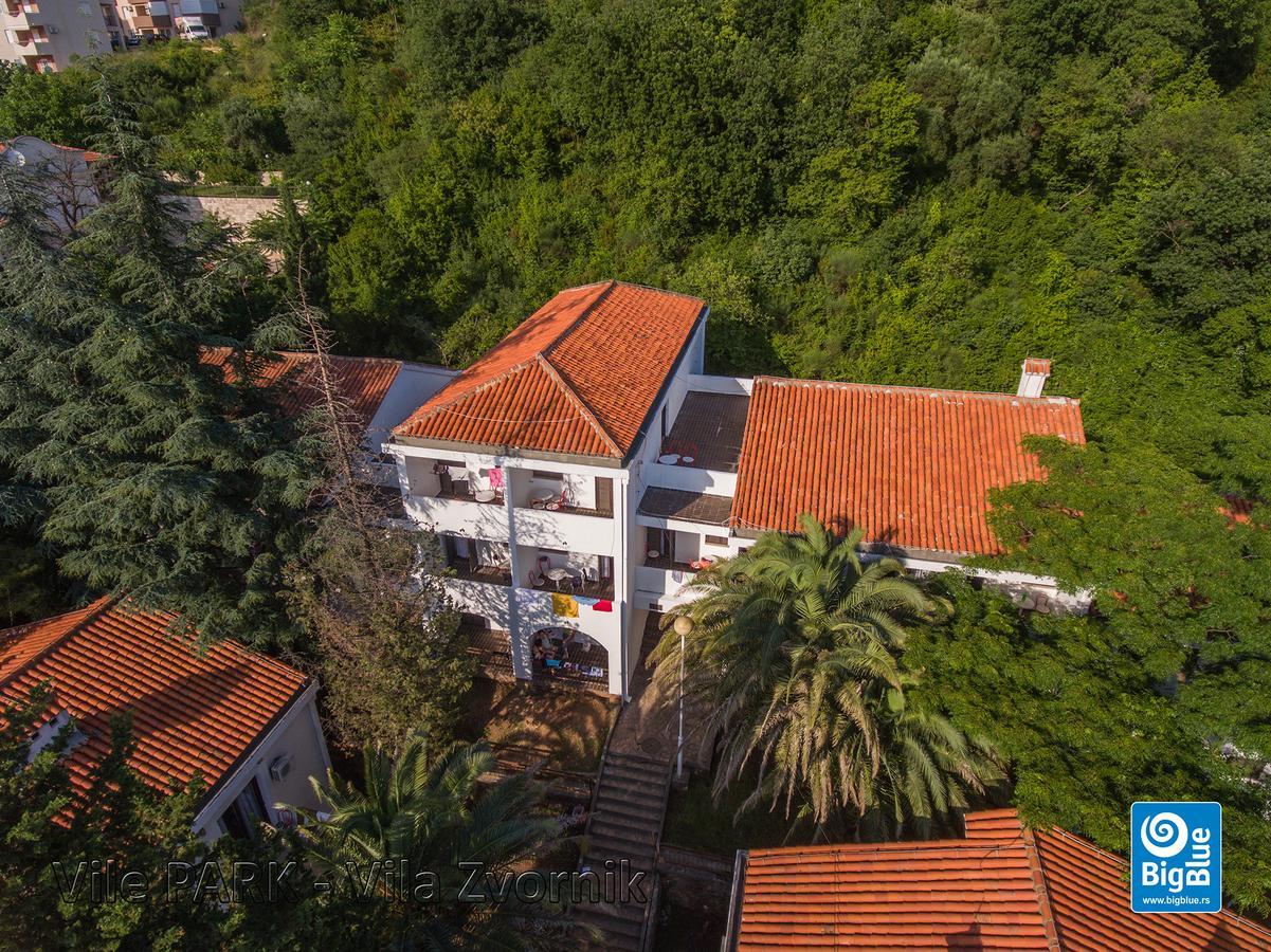 Holiday Park Vile Park Μπούντβα Εξωτερικό φωτογραφία